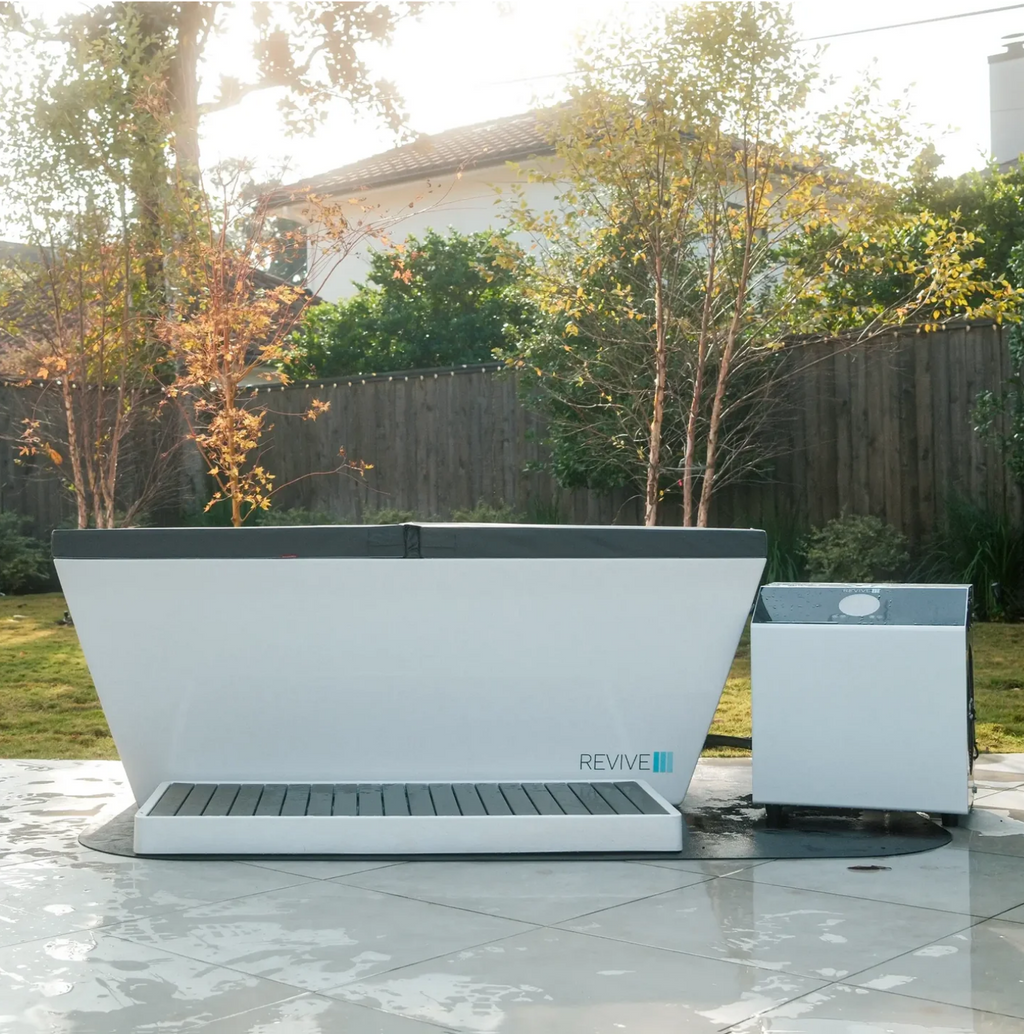 Revive Plunge Acrylic Cold Plunge Tub – Premium Insulated, Chiller-Ready Cold Therapy Tub
